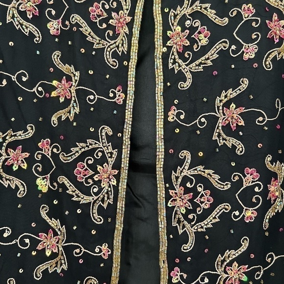 Draper’s and Damon’s Vintage Black Jacket Top  Pink Gold Beading Size 8P Wedding - Picture 4 of 6